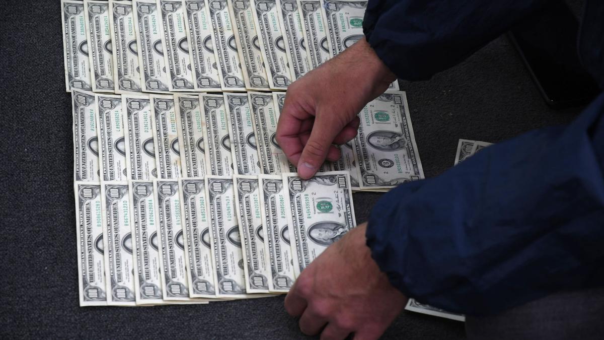 Las cotizaciones del dólar saltaron más de 60 pesos en un solo día