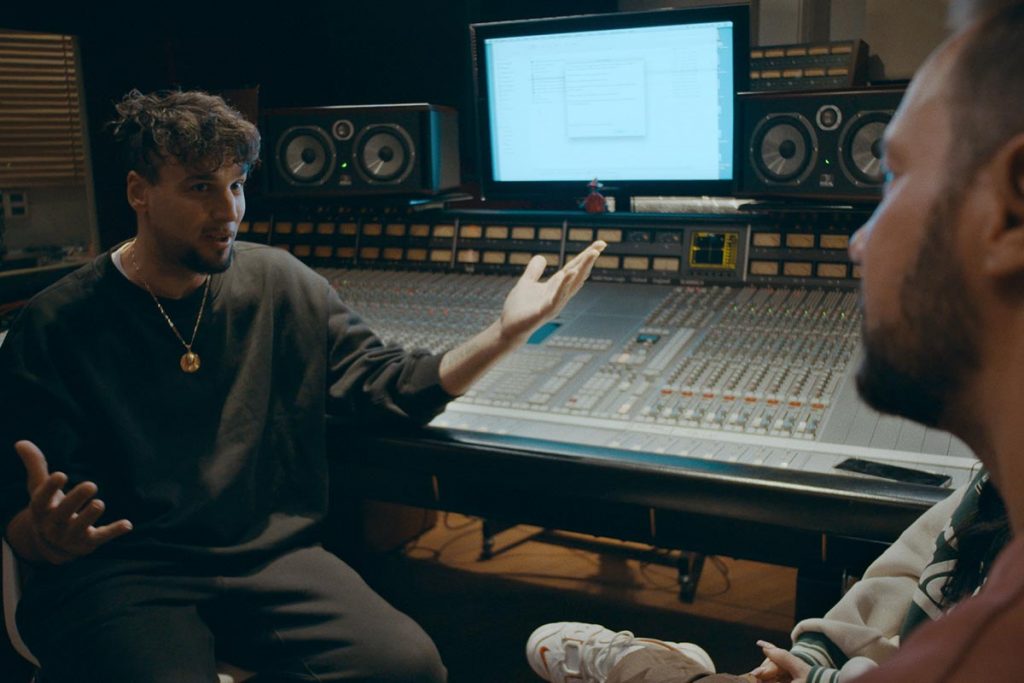 Nick Barili: “Este es un trabajo de amor al género urbano que expresa el orgullo de ser latino”