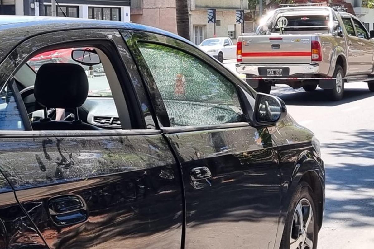 Dispararon a un auto en el que iba la prima de Antonela Roccuzzo: llevaba 8 millones de pesos