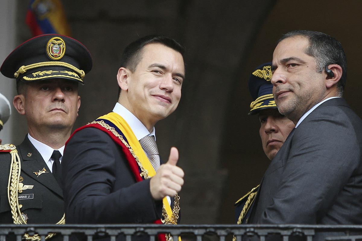 El empresario Daniel Noboa asumió como presidente de Ecuador para completar el mandato de Guillermo Lasso