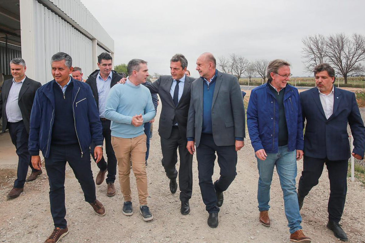 Varios gobernadores ratifican el apoyo a Massa: «Tiene capacidad y conocimiento»