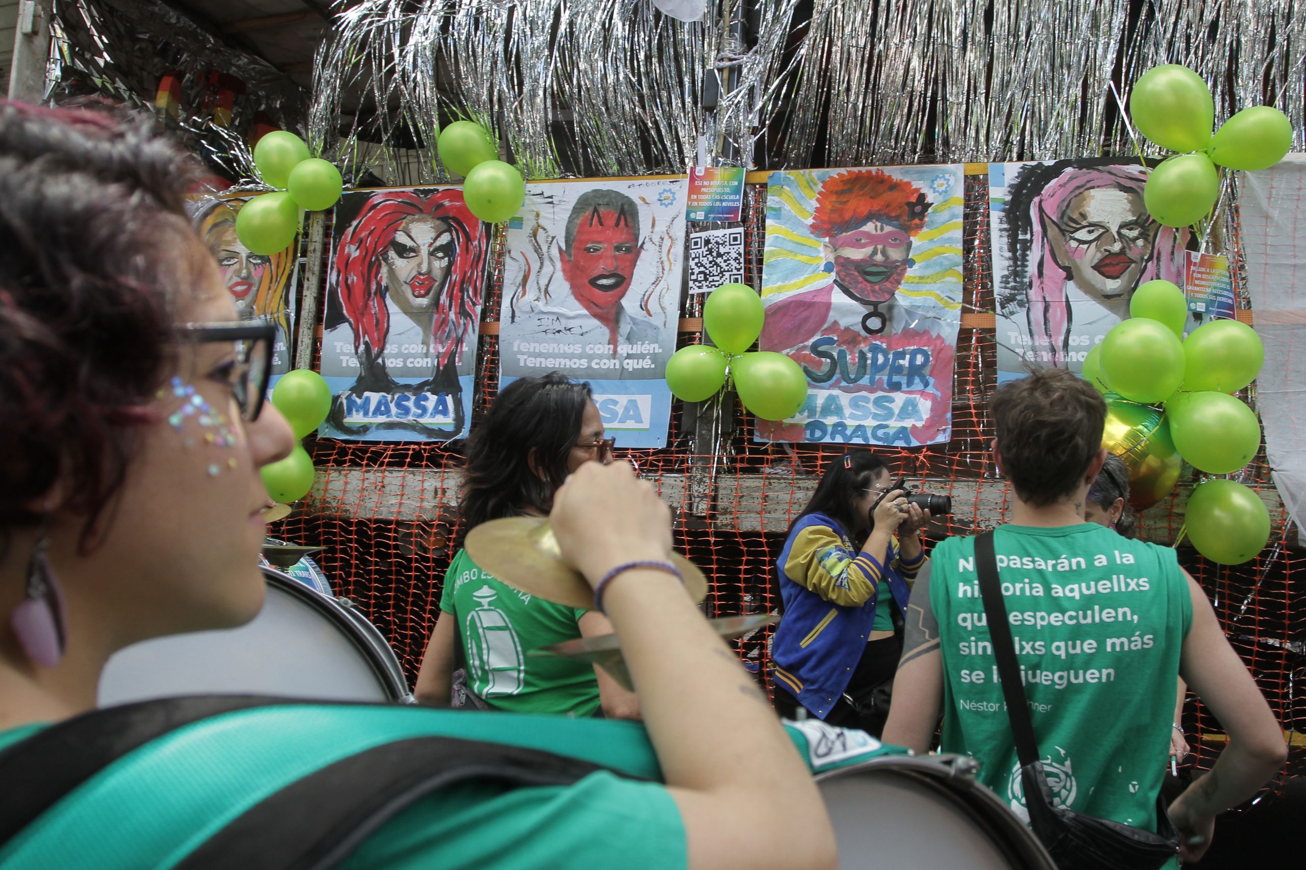 Trabajadoras de prensa feministas llamaron a votar por Massa