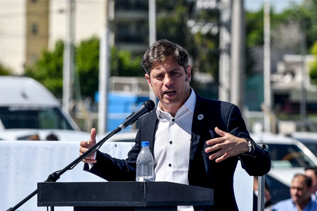 Frente a la motosierra, Kicillof prorroga el presupuesto de Provincia y pide endeudamiento por 1800 millones