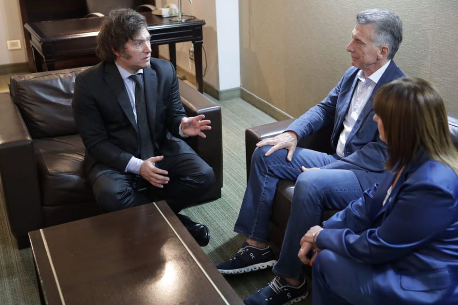 En medio de la pulseada con Milei por YPF, ahora Macri quiere quedarse con el ENACOM 1 En medio de la pulseada con Milei por YPF, ahora Macri quiere quedarse con el ENACOM