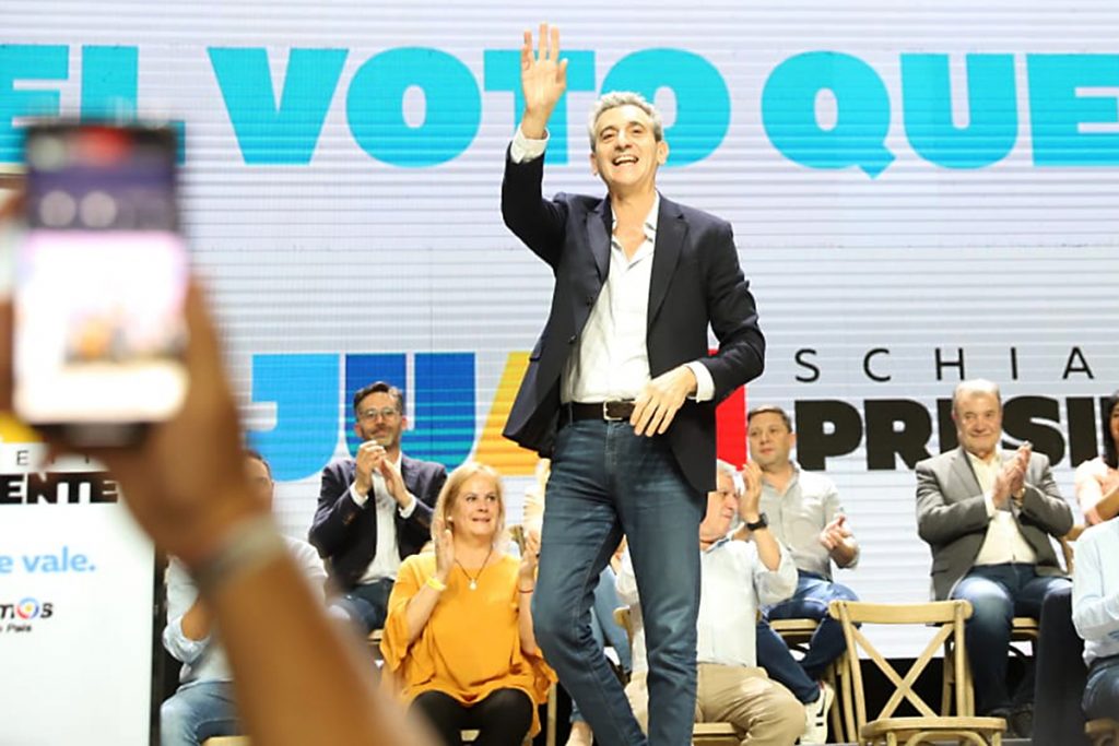 Schiaretti suma otro mojón en el gobierno de Milei y pone un hombre propio en el Banco Nación