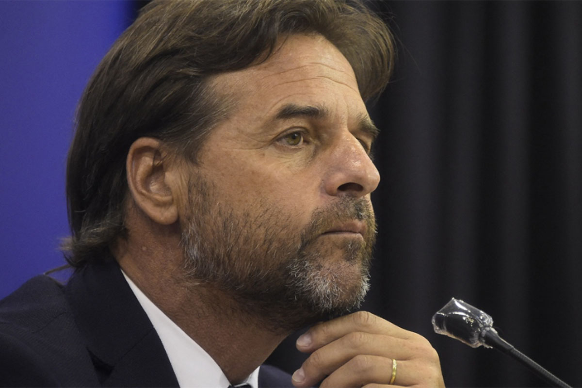 Escándalo por pasaporte a narco: Lacalle Pou removió al ministro del Interior y a otros funcionarios