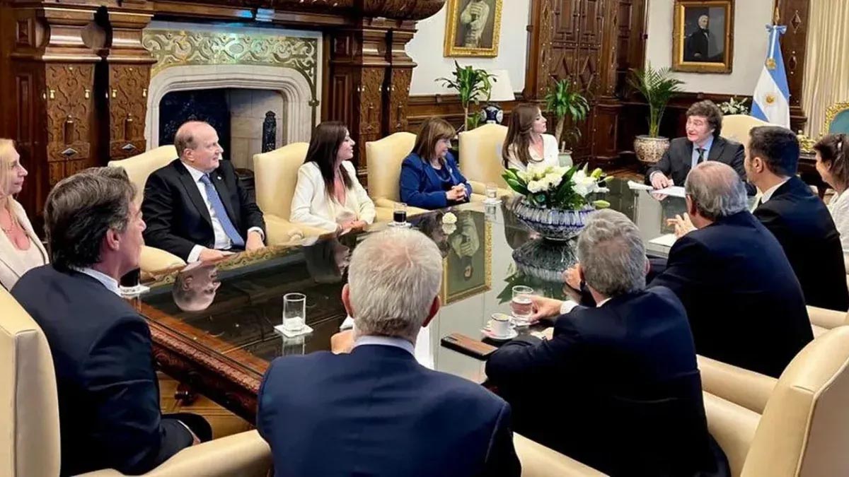 Milei encabezó una nueva reunión de gabinete en la Casa Rosada
