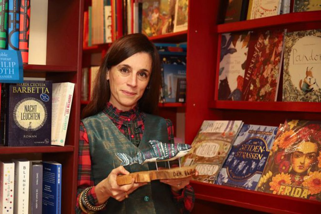 María Cecilia Barbetta: "Creo que el lenguaje es el héroe de mis novelas" 2 María Cecilia Barbetta: "Creo que el lenguaje es el héroe de mis novelas"