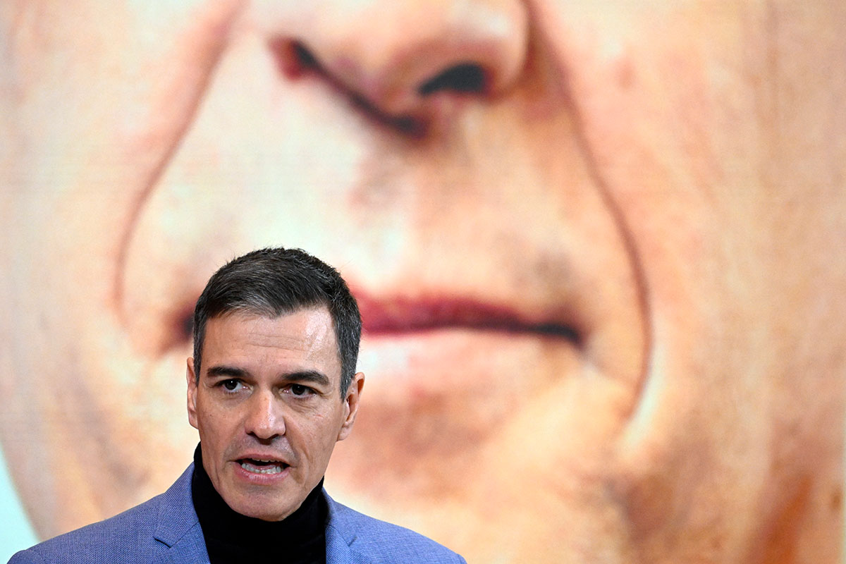 Sánchez trata de salvar la ropa por el escándalo de corrupcion en el PSOE