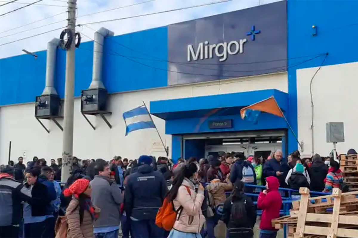 Despidos «preventivos», un adelanto de lo que viene y la hoja de ruta del ajuste