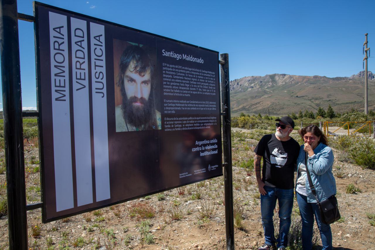 La Secretaría de DDHH señalizó el lugar donde fue visto por última vez con vida Santiago Maldonado en Chubut