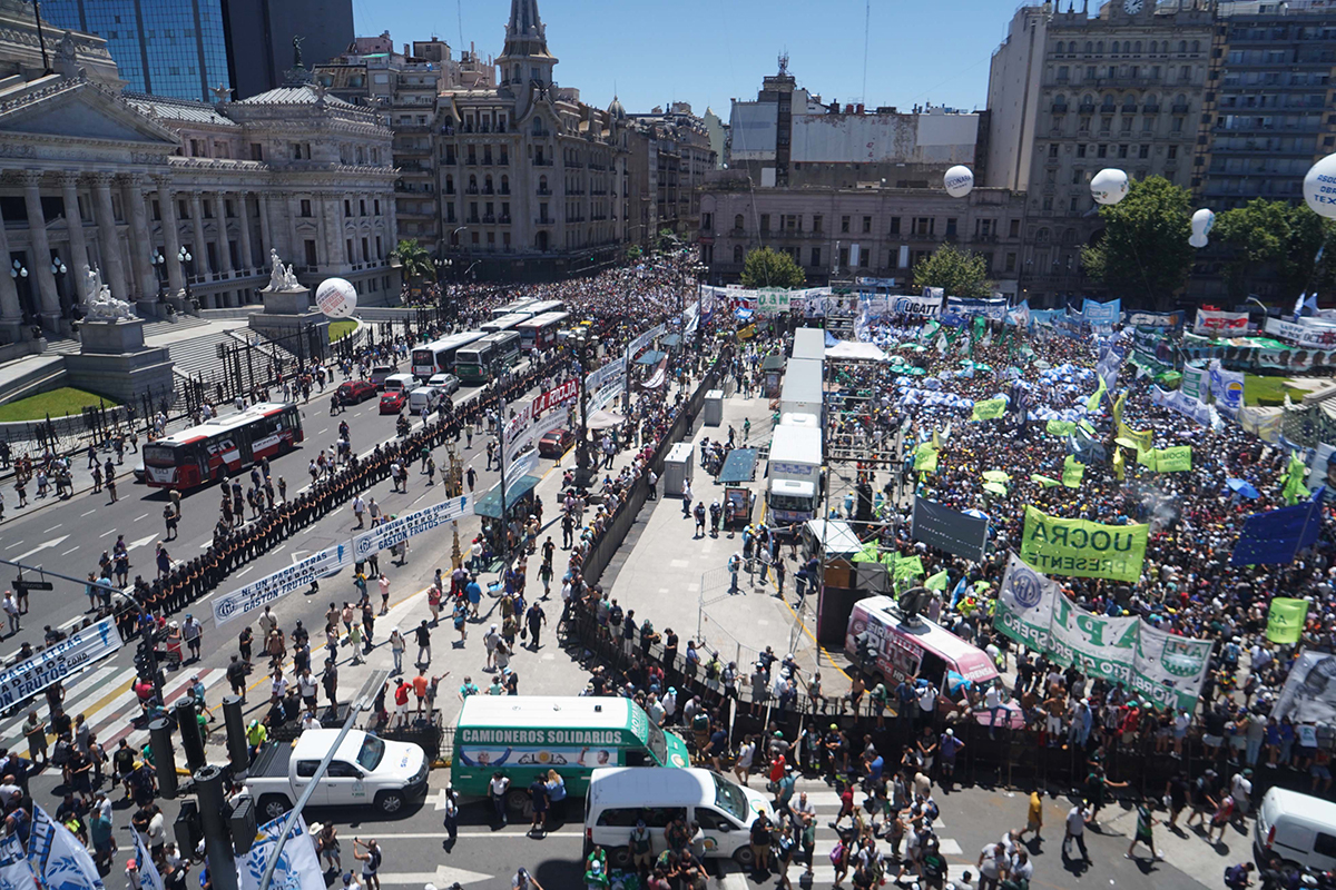 A pesar de las amenazas de Bullrich, otra vez no se aplicó el Protocolo Antipiquetes