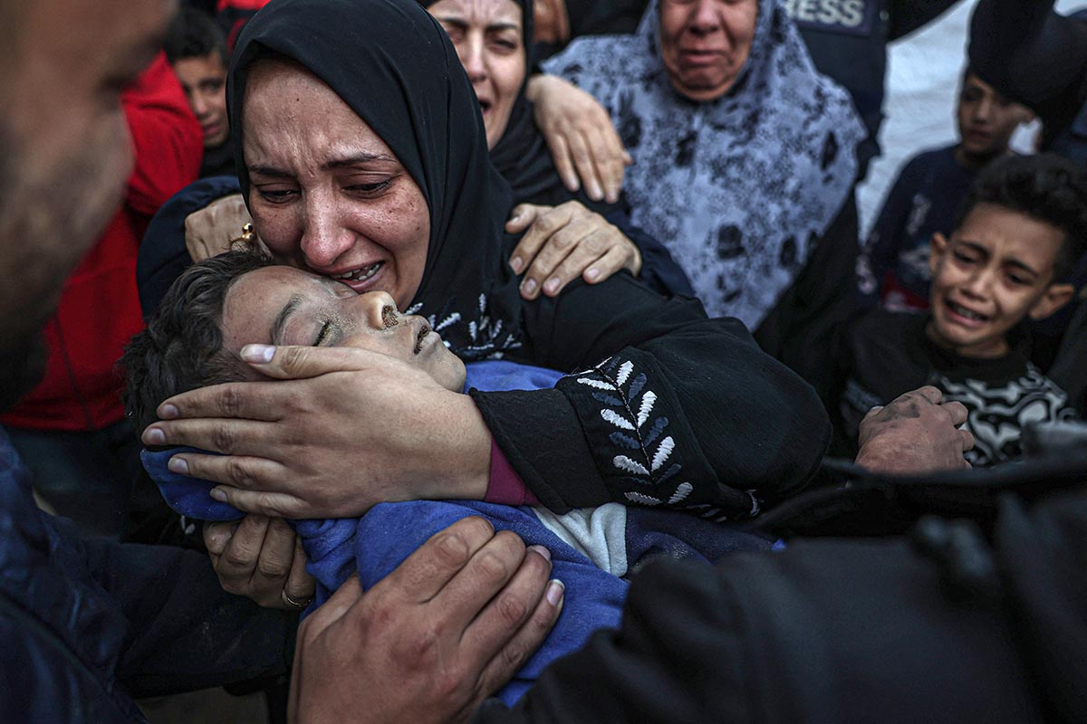 Más de 10 mil niñas y niños palestinos asesinados por los ataques israelíes en casi 100 días