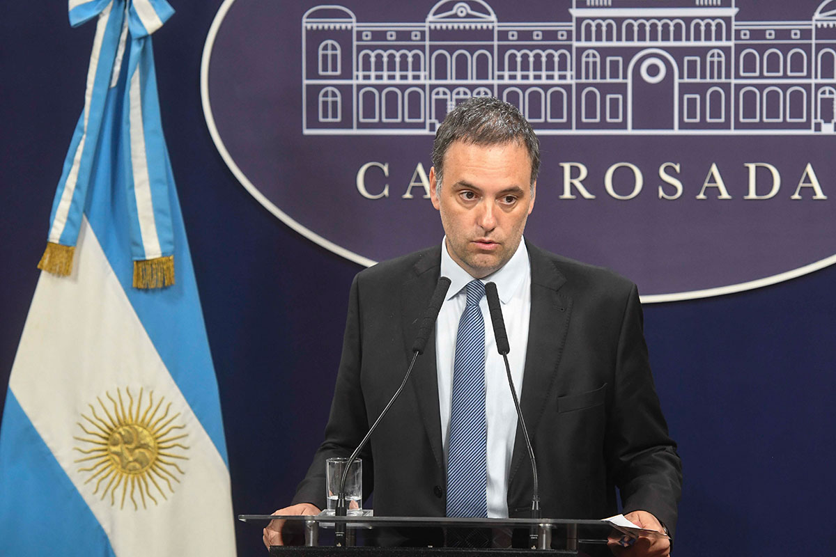 Adorni: «El Gobierno fue elegido para representar a los argentinos que quieren un país mejor»