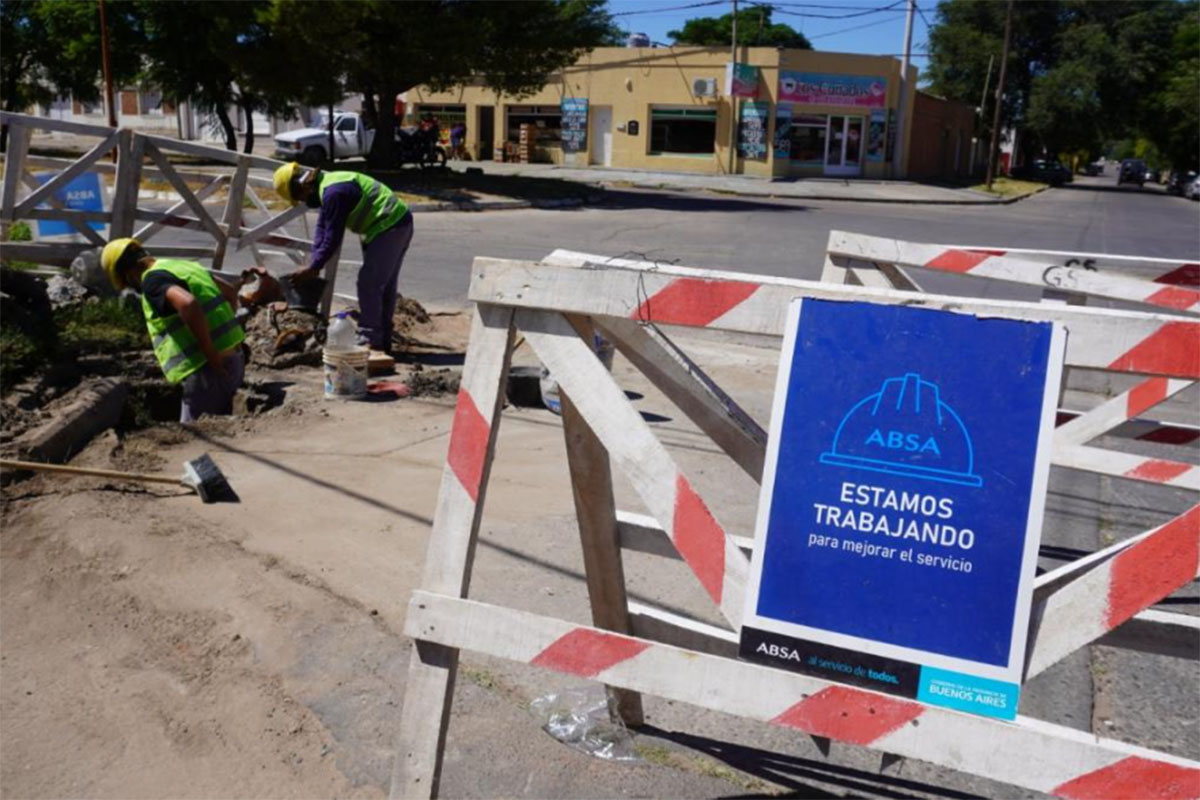Suministro de agua en La Plata, afectado por vandalización de una perforación