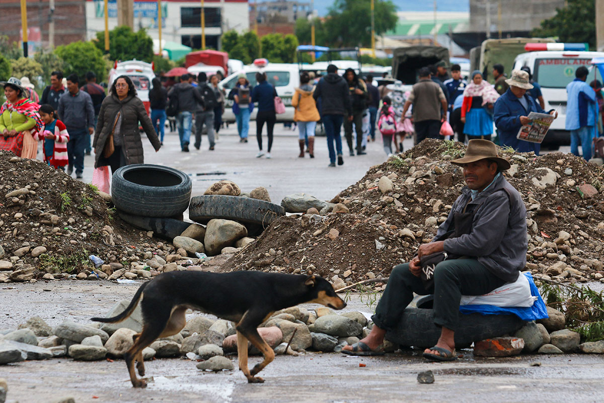 En Bolivia no cede la tensión pero avanzan los primeros acuerdos