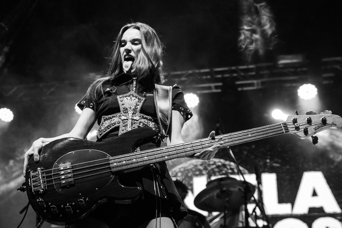 Daniela Milagros, la cantante y multiinstrumentista argentina de 19 años que abrirá el show de Slash