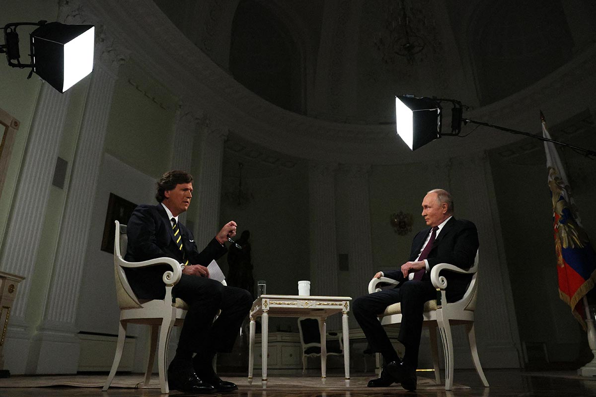 Putin dice que es «imposible» derrotar a Rusia en Ucrania, en una entrevista con Tucker Carlson
