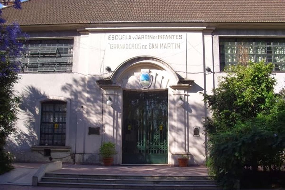 Otro robo en una escuela pública de la Ciudad: se llevaron 150 computadoras en Palermo