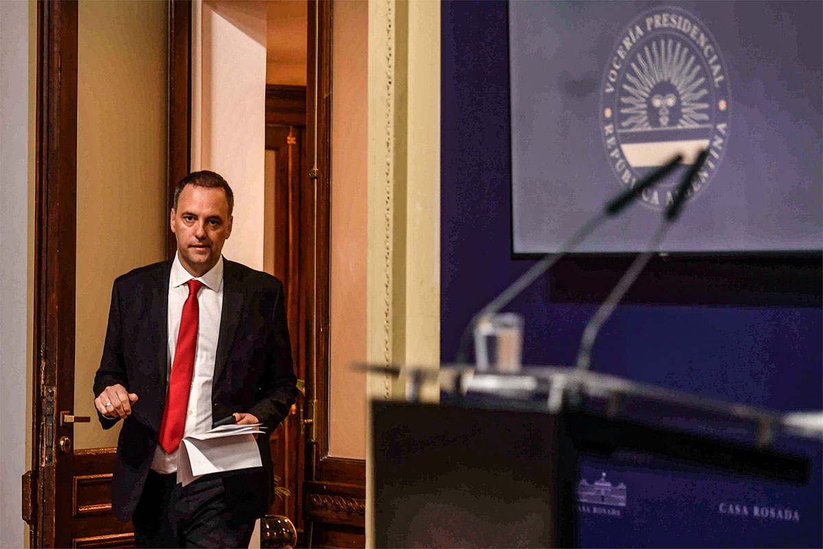 El gobierno volvió a apurar al Congreso y exigió «celeridad» con la Ley Ómnibus