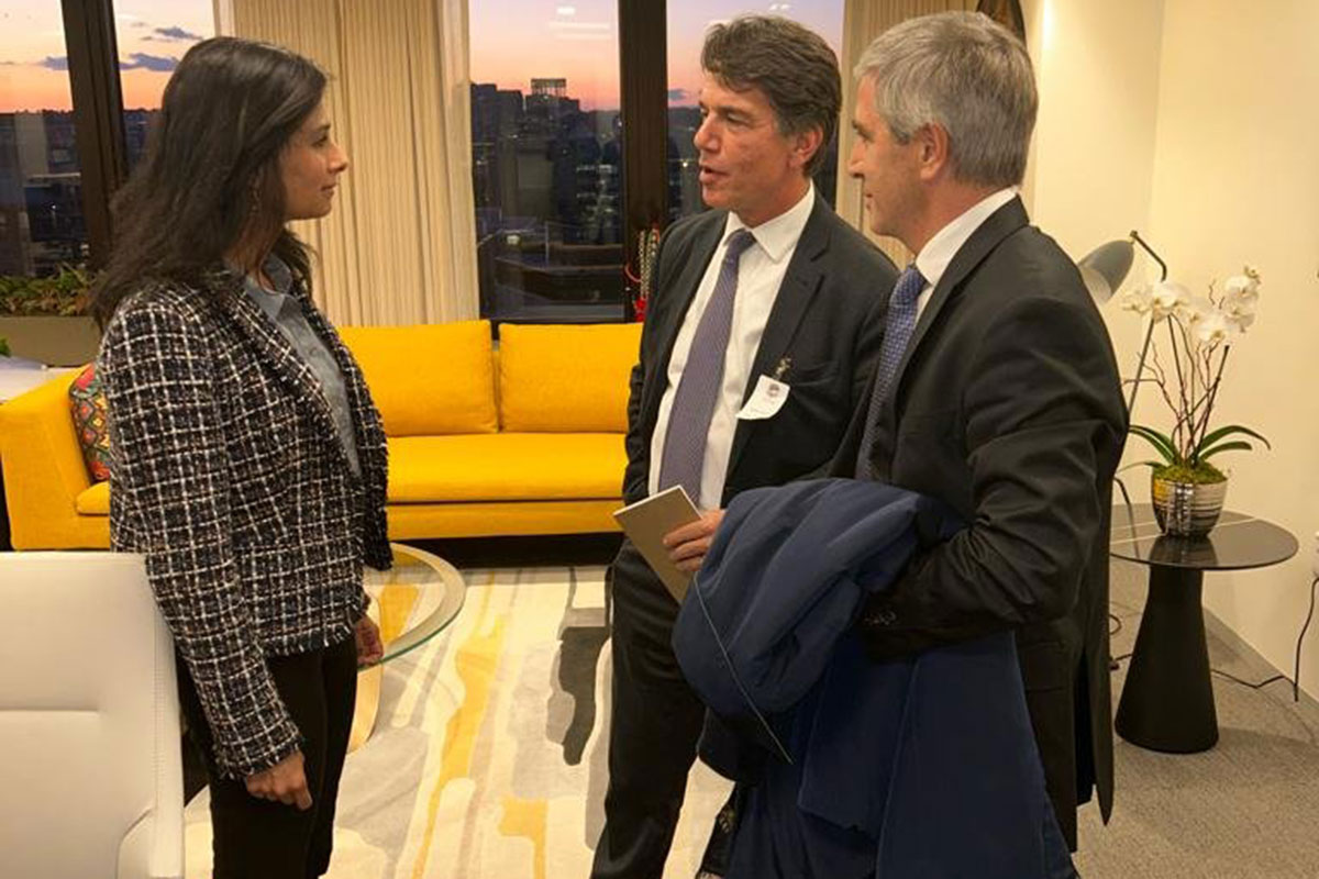 La disyuntiva del impuesto PAIS: ganarse el apoyo de las provincias o cumplir con el FMI