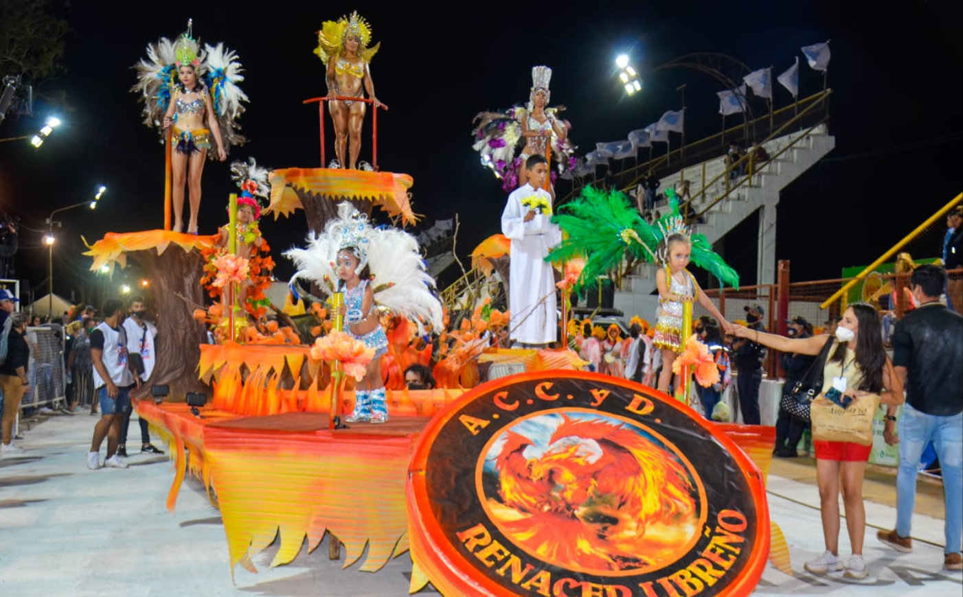 Vuelve el carnaval de Pasos de los Libres, el más antiguo del país