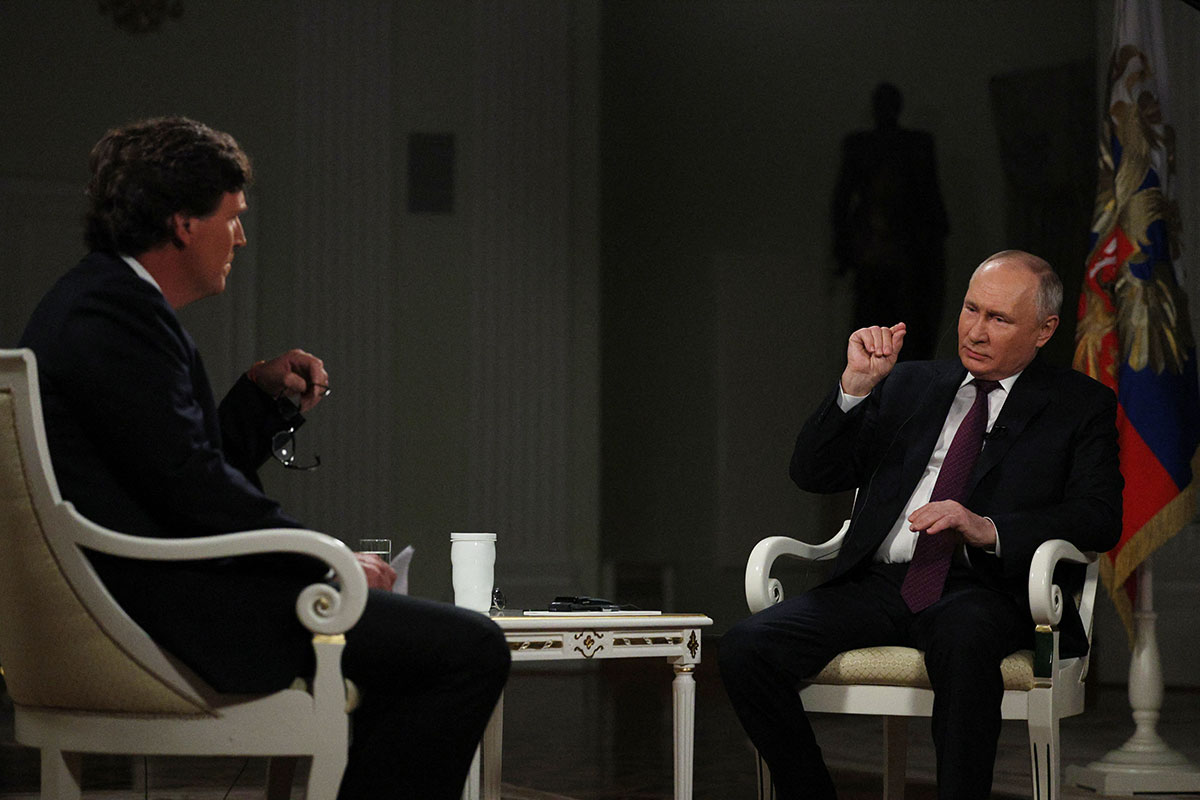 Putin remueve el avispero en una entrevista con el presentador Tucker Carlson