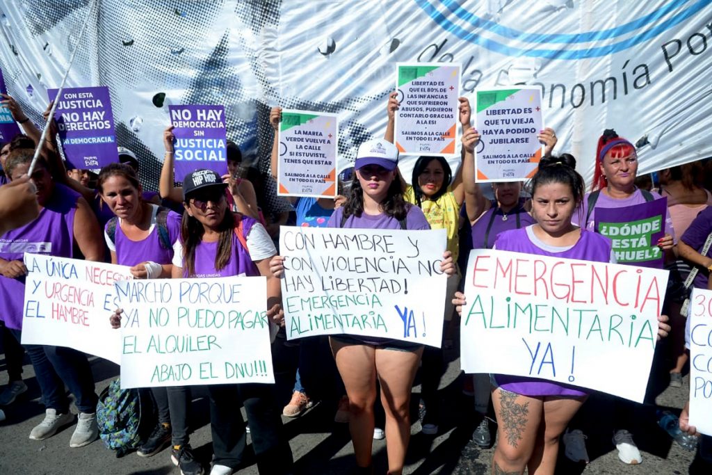8M en la calle: las imágenes de la protesta feminista en el Congreso