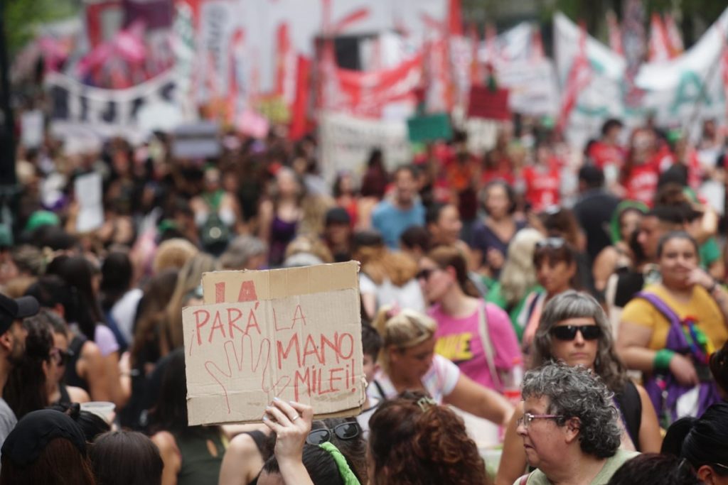 8M en la calle: las imágenes de la protesta feminista en el Congreso