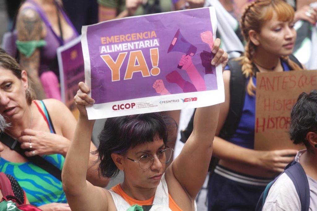 8M en la calle: las imágenes de la protesta feminista en el Congreso