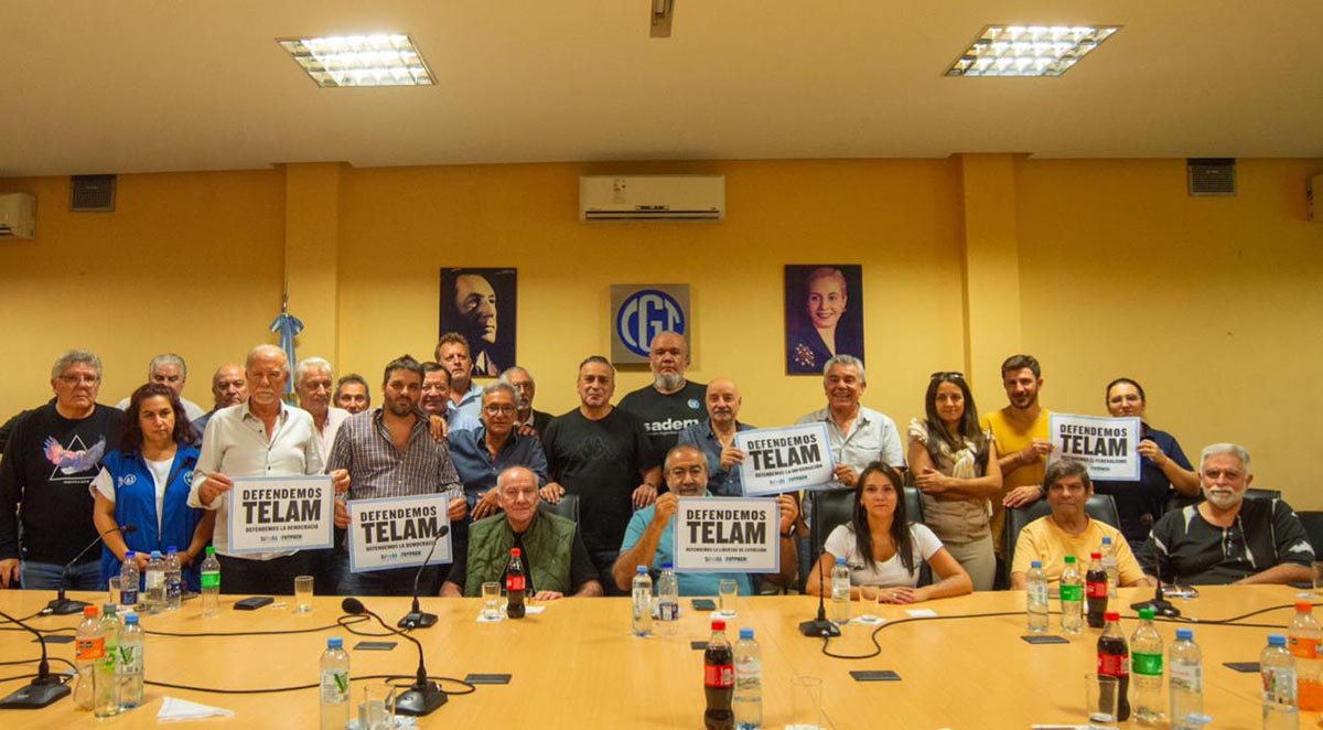 Delegados de Télam se reunieron con la conducción de la CGT, que ratificó su rechazo al cierre de la agencia