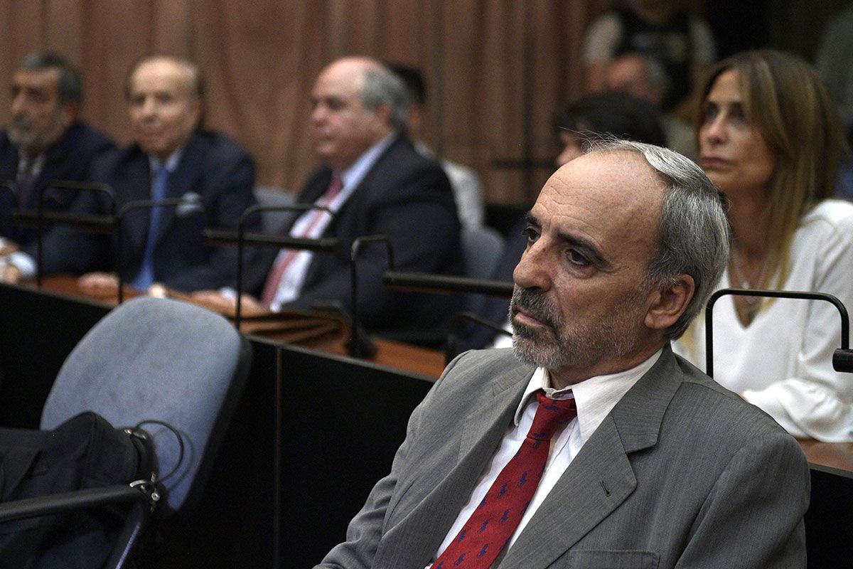 AMIA: Mahiques prepara el terreno para beneficiar a Galeano, Mullen y Barbaccia