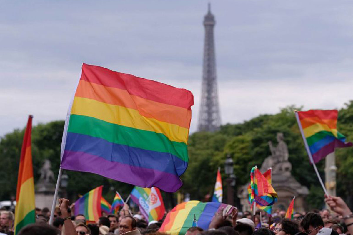 Francia pide “perdón” e indemnizará a los homosexuales perseguidos durante 40 años