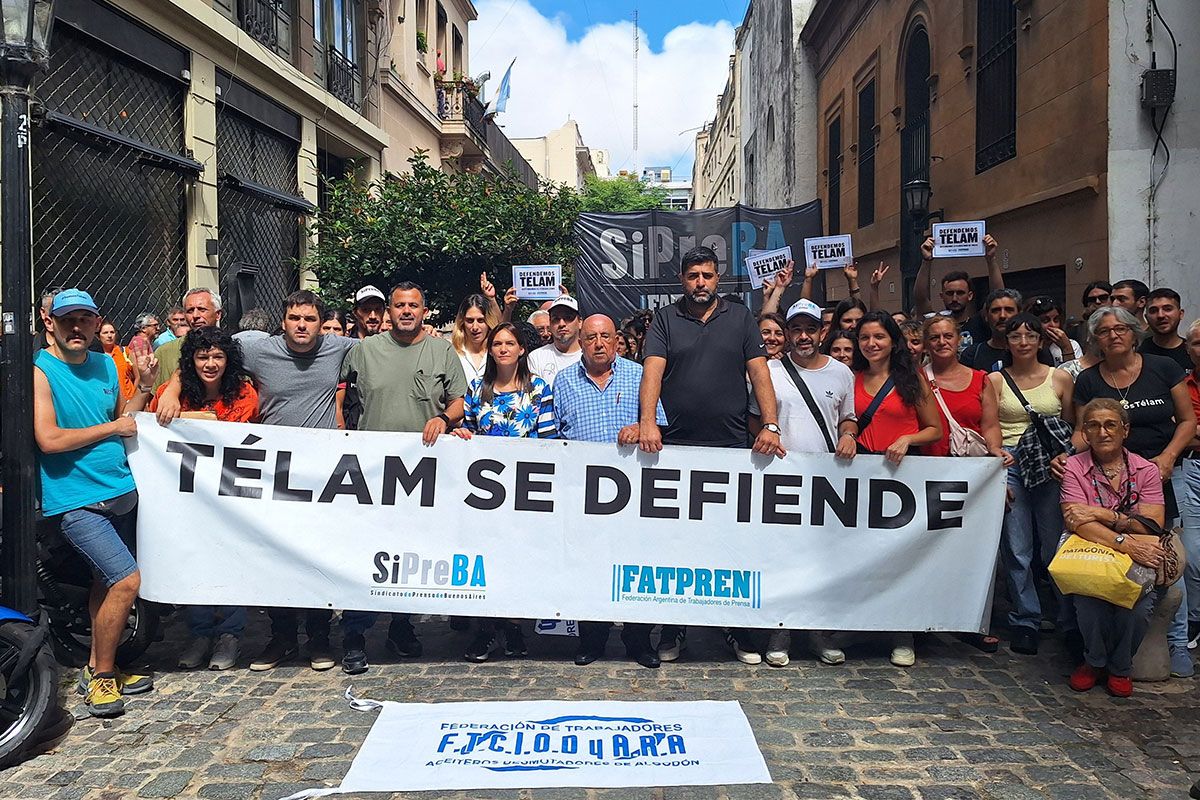 Un mes de acampe en Télam: cómo sigue la lucha en defensa de la Agencia Nacional de Noticias