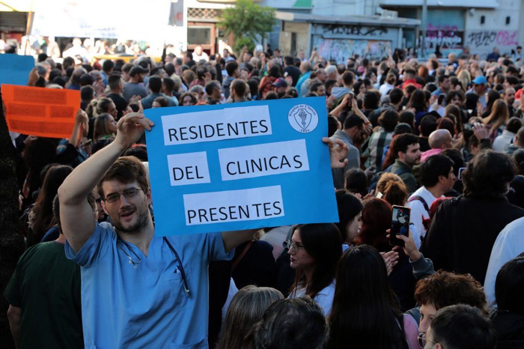 Las universidades aclaran que el Gobierno no formalizó su propuesta, que es solo una parte de los reclamos y que sigue en pie la Marcha del 23 1 universidades
