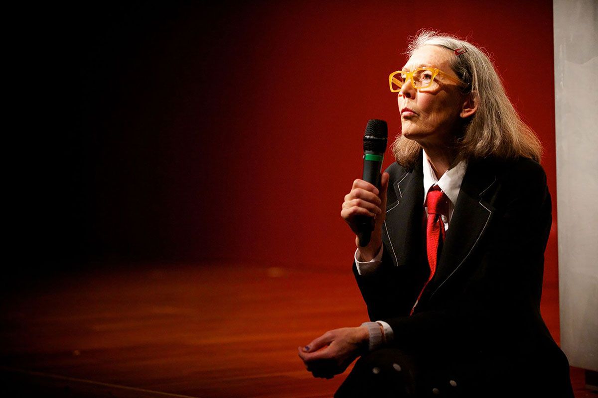 Zorras, perras y vacas en una fábula insumisa sobre el lugar de las mujeres ante lo masculino