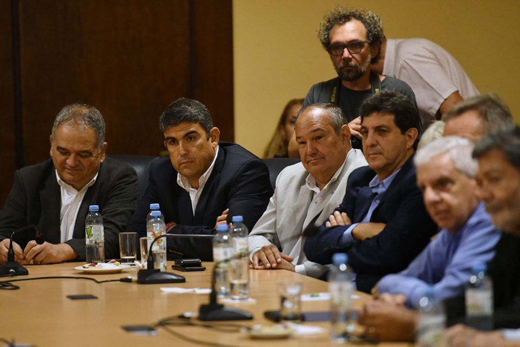 Qué se dijo en el encuentro entre los senadores peronistas y la CGT antes de la reunión de los sindicalistas con el gobierno 1 Qué se dijo en el encuentro entre los senadores peronistas y la CGT antes de la reunión de los sindicalistas con el gobierno