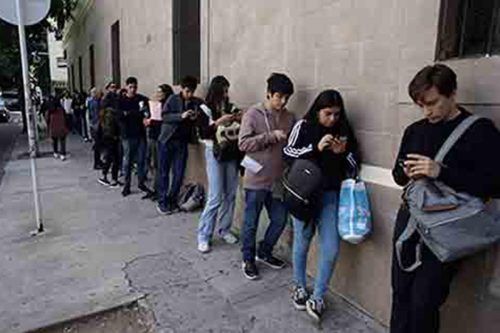 El gobierno confirma el recorte de más de 13 mil empleos estatales entre noviembre y marzo