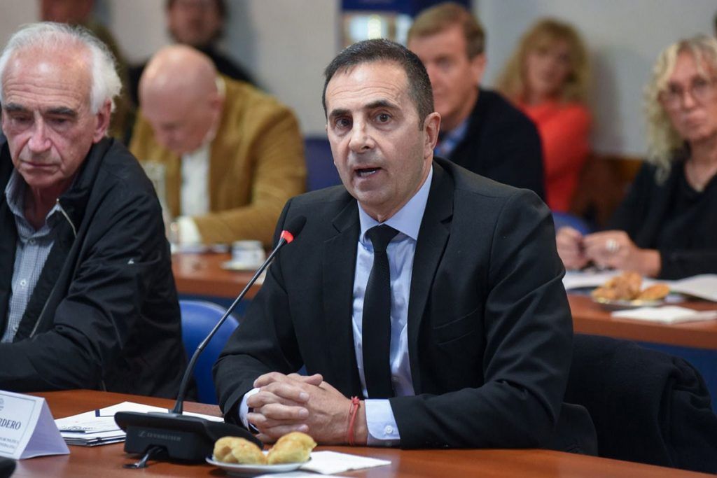 FATE: el Gobierno dictó conciliación obligatoria y sube al ring a Madanes Quintanilla