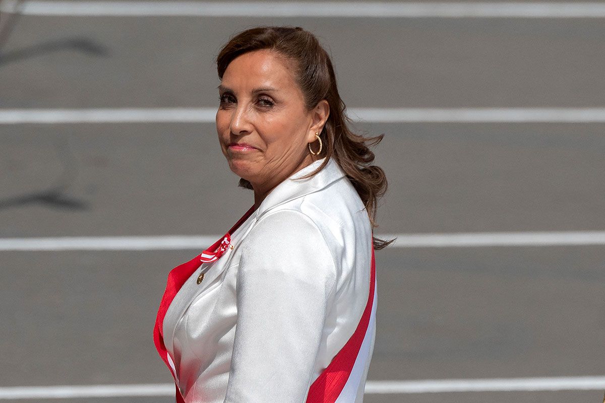Refugiada en la derecha, Boluarte zafa en el Congreso pero la acecha la Justicia