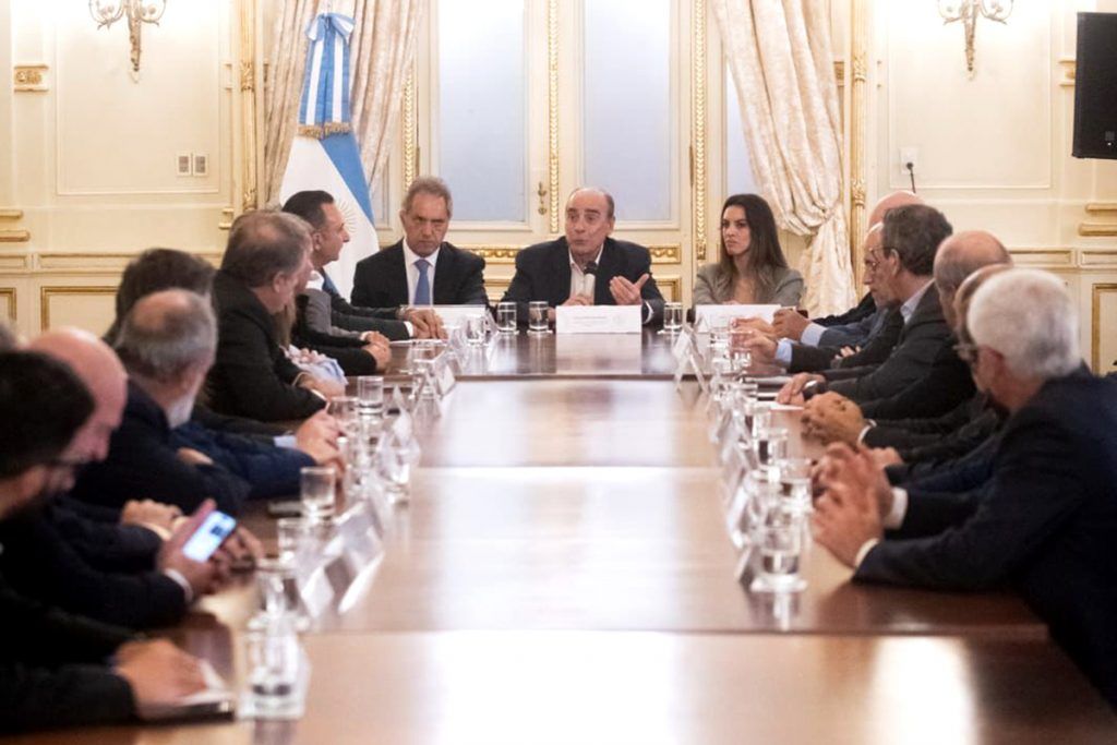 El gobierno nacional anunció descuentos y promociones para esquiar y viajar 1 El gobierno nacional anunció descuentos y promociones para esquiar y viajar