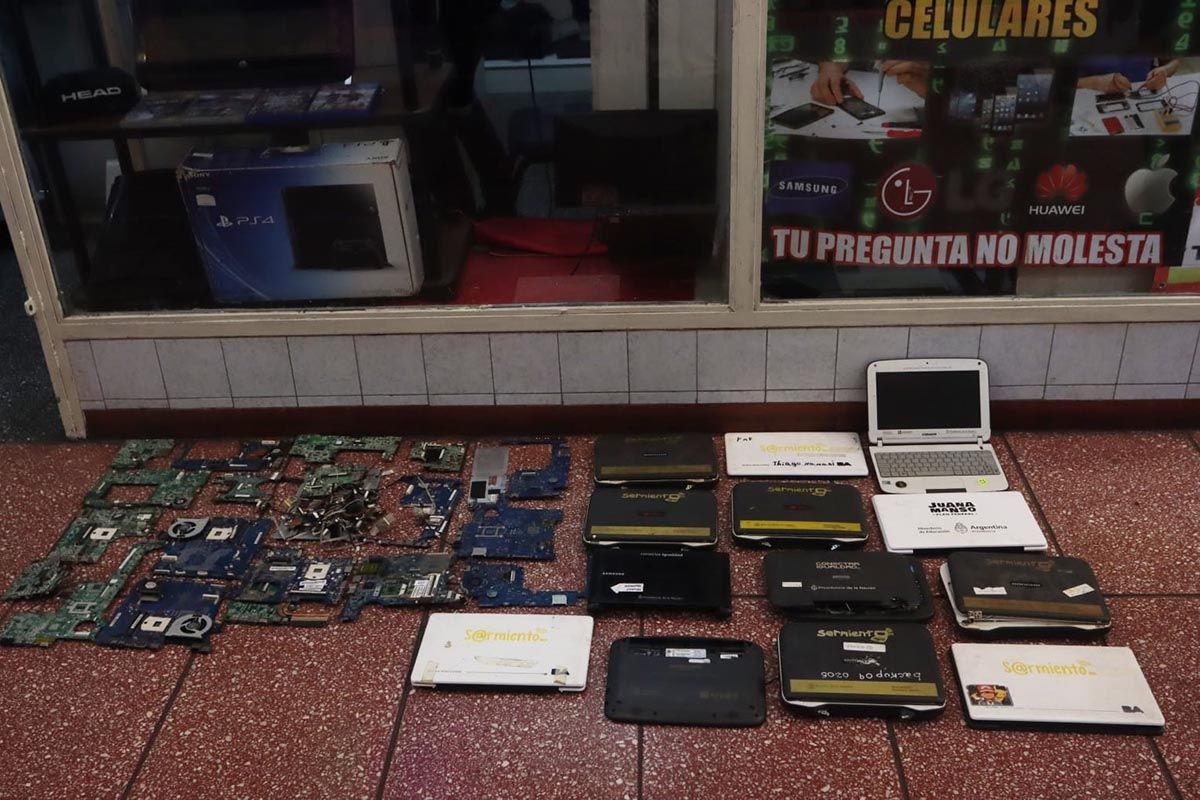 El Gobierno de la Ciudad apenas logró recuperar el 20% de las computadoras robadas en las escuelas públicas