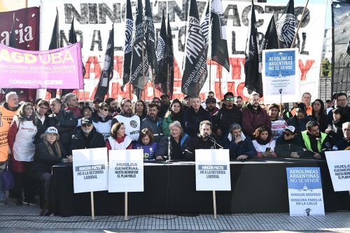 Los sindicatos clasistas y la Unidad Piquetera celebraron el paro general