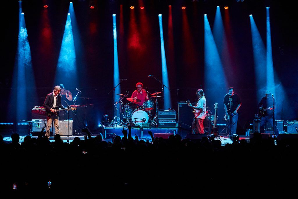 Pavement desplegó sus sinfonías de languidez vigorosa e hizo flotar al C Complejo Art Media