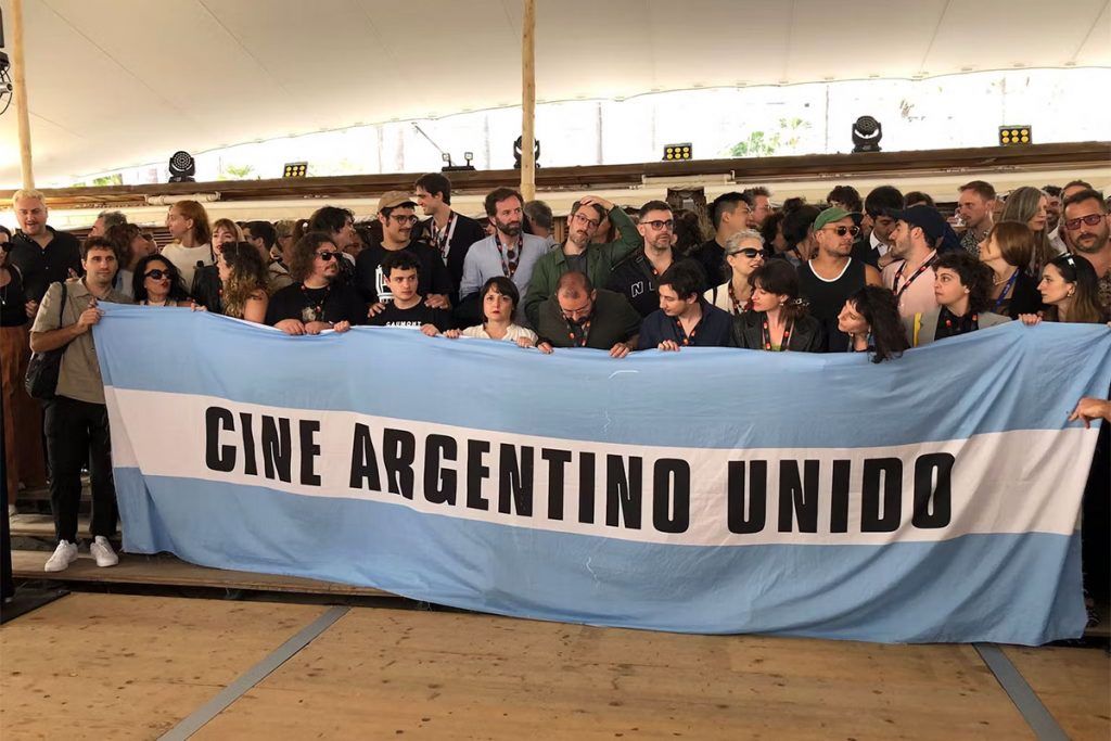 Milei y la ignorancia deliberada para destruir al cine argentino