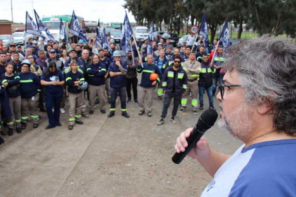 Un plan de lucha para enfrentar a un gobierno antipopular 1 Un plan de lucha para enfrentar a un gobierno antipopular