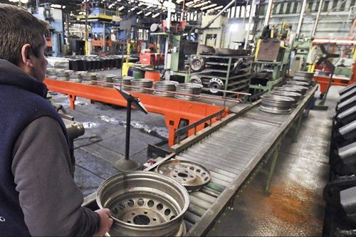 El Indec confirmó el parate de la actividad: el PBI cayó 0,1%