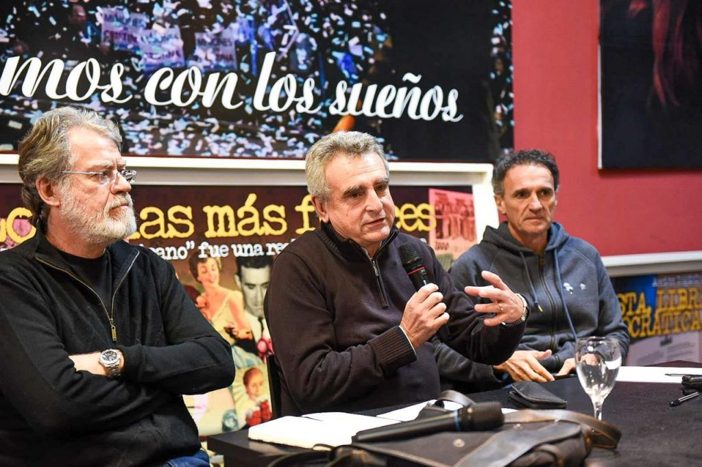 Katopodis, Rossi, Forster y Germán Martínez convocaron a movilizar contra la Ley Bases 1 Katopodis, Rossi, Forster y Germán Martínez convocaron a movilizar contra la Ley Bases