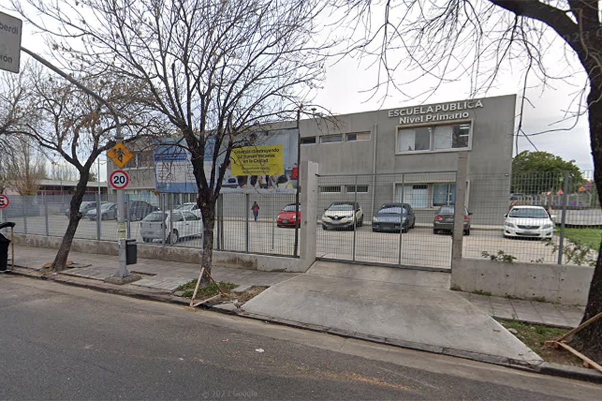 Una escuela porteña fue vandalizada tres días consecutivos en la última semana