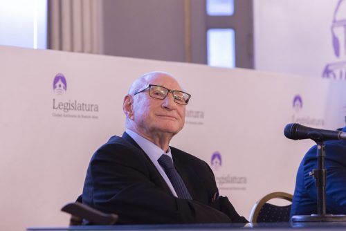 El hombre que nos escribía las historias